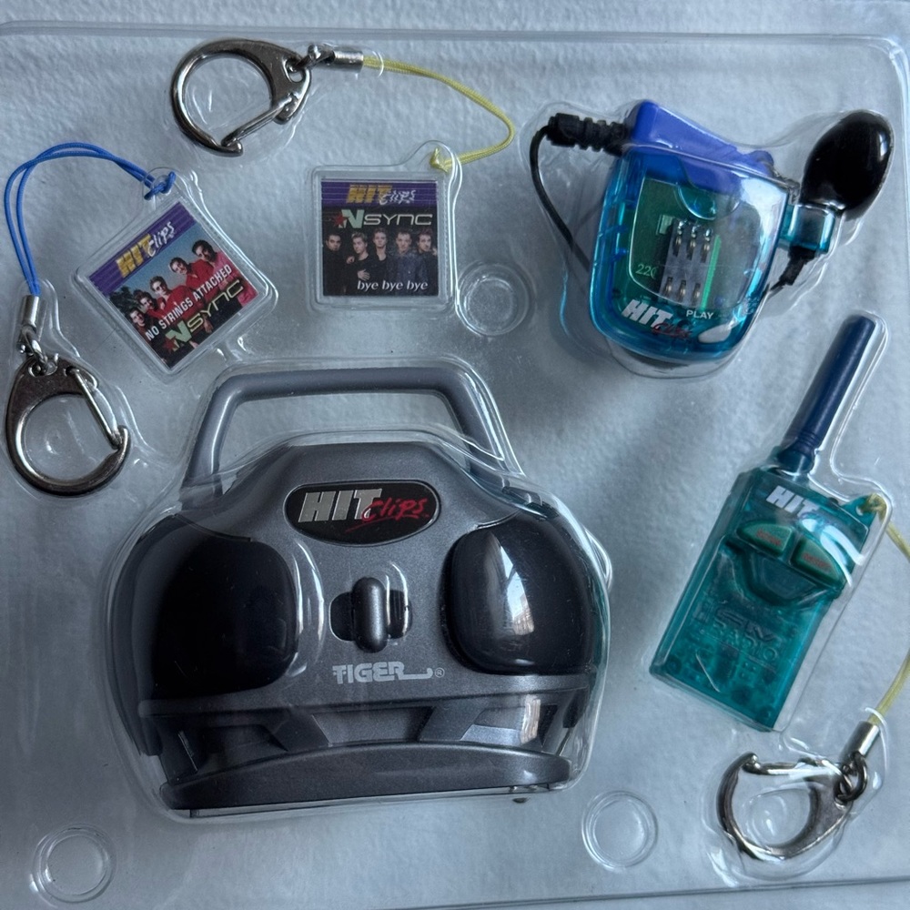 Tiger HitClips - 2 NSYNC SONGS and multiple music players